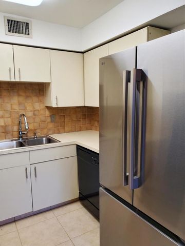 2445 SW 22nd Avenue 1020, Delray Beach, FL 33445