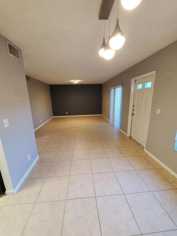 2445 SW 22nd Avenue 1020, Delray Beach, FL 33445