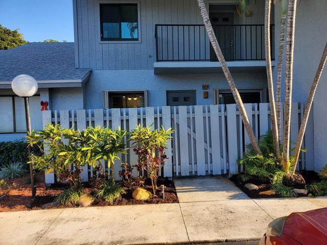 2445 SW 22nd Avenue 1020, Delray Beach, FL 33445