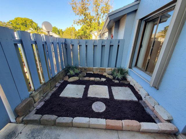 2445 SW 22nd Avenue 1020, Delray Beach, FL 33445