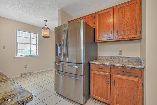 23342-40 Young Drive, Bristol, VA 24202