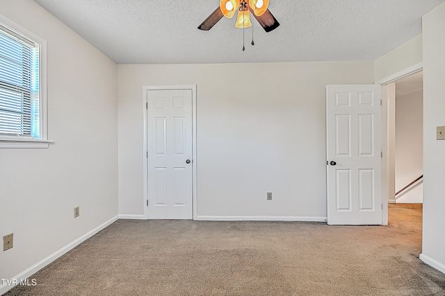 23342-40 Young Drive, Bristol, VA 24202