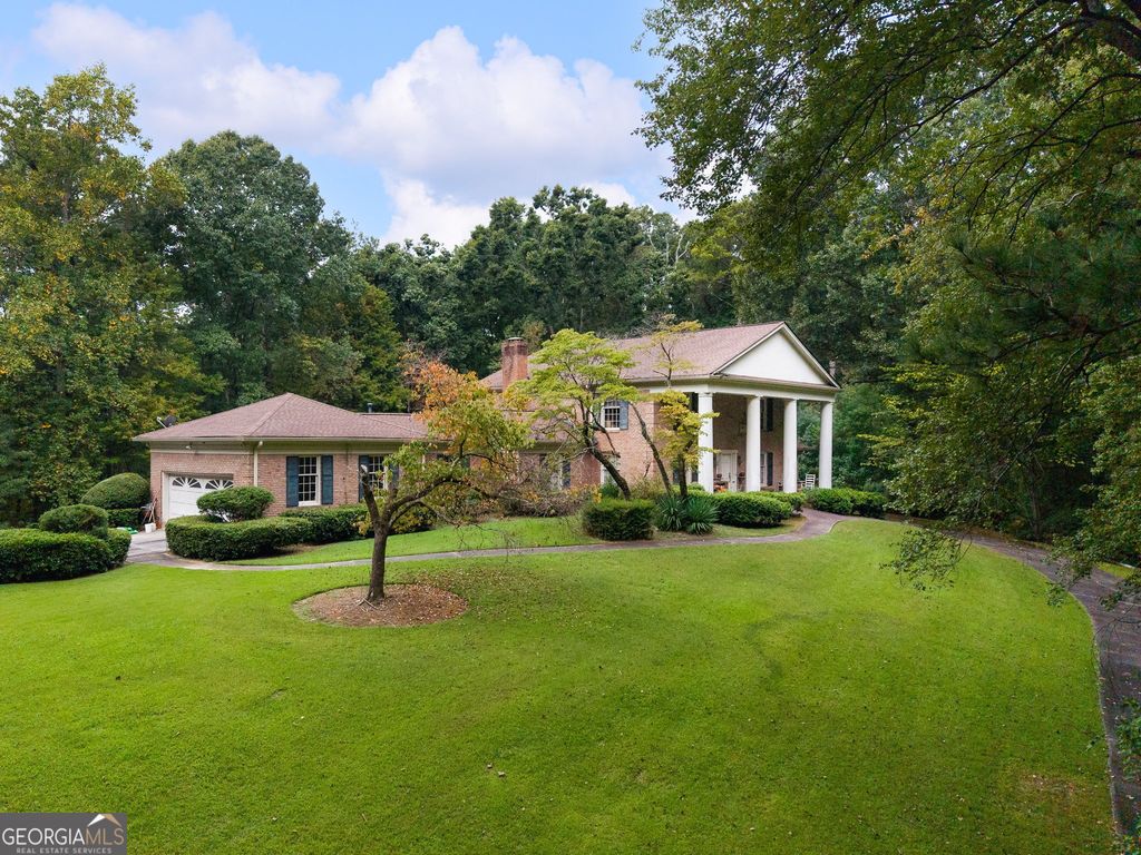 4787 Castlewood Drive SW, Lilburn, GA 30047 — photo 3