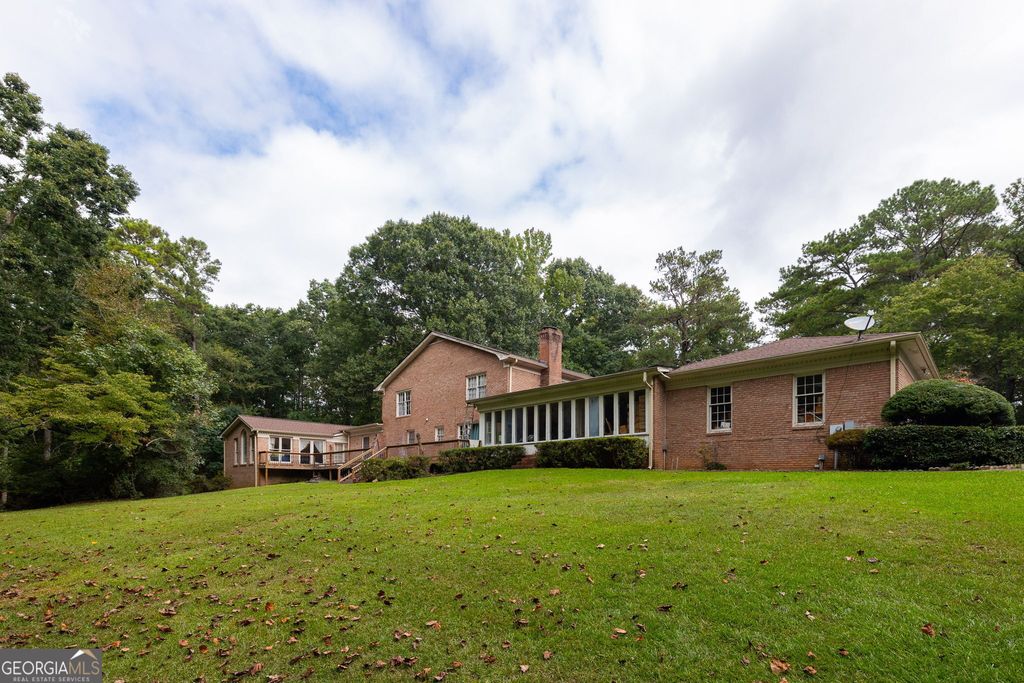 4787 Castlewood Drive SW, Lilburn, GA 30047 — photo 4
