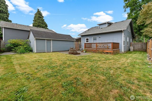 1044 Park Street, Woodland, WA 98674