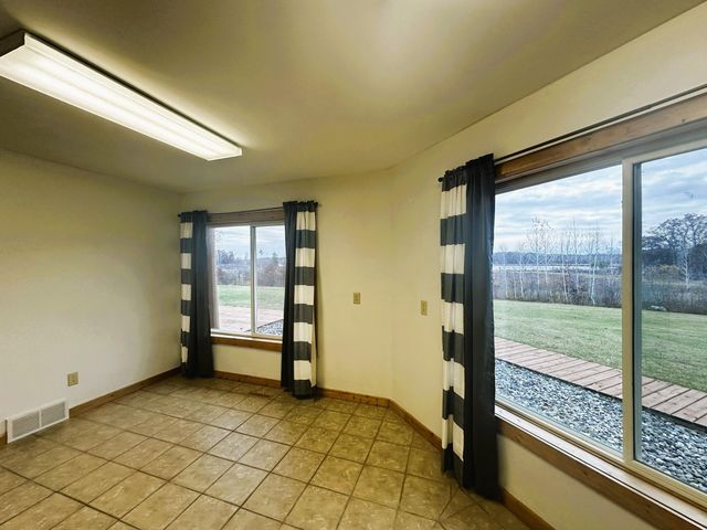 1353 State 371 NW, Backus, MN 56435