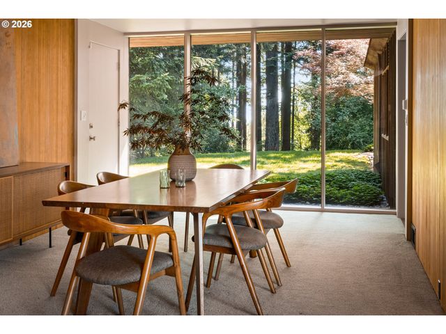 4645 Sw FAIRVIEW Blvd, Portland, OR 97221