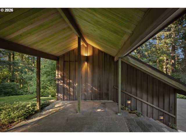 4645 Sw FAIRVIEW Blvd, Portland, OR 97221