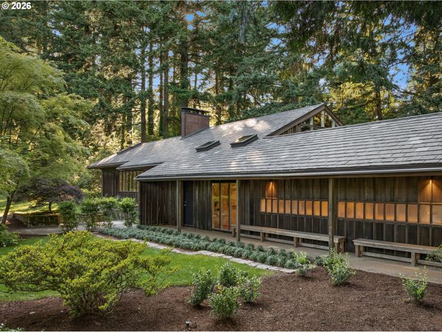 4645 Sw FAIRVIEW Blvd, Portland, OR 97221