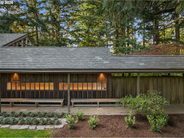 4645 Sw FAIRVIEW Blvd, Portland, OR 97221