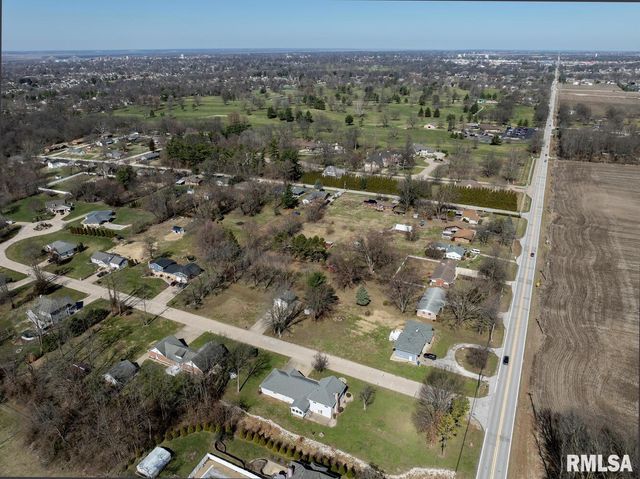 3500 Branchwood Drive, Quincy, IL 62305