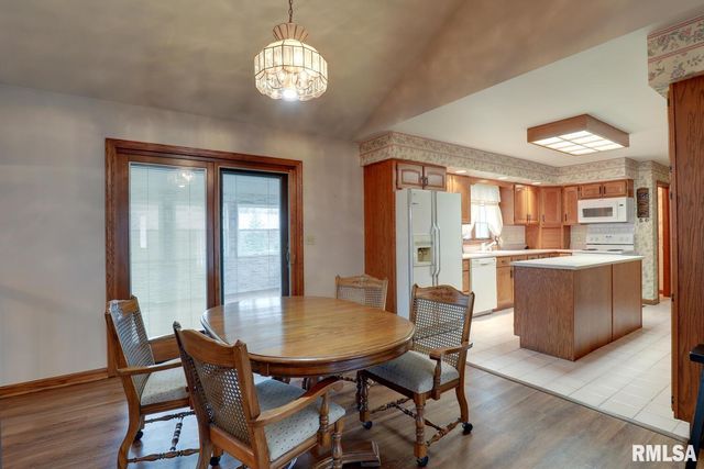 3500 Branchwood Drive, Quincy, IL 62305