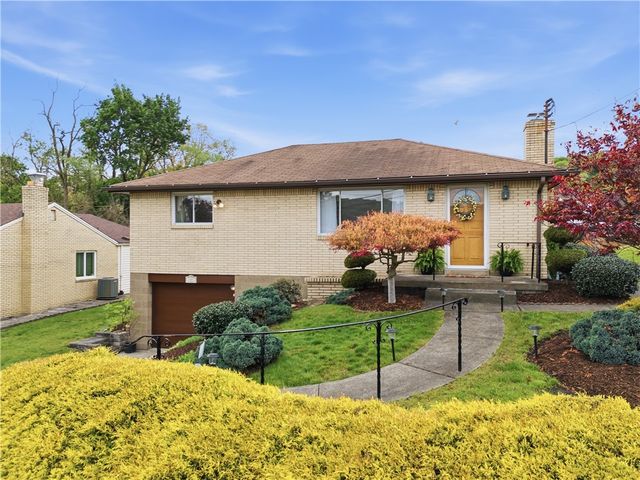 105 Adele Ave, Shaler, PA 15223