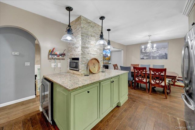 19 Saint Michaels Terrace, Carmel, NY 10512