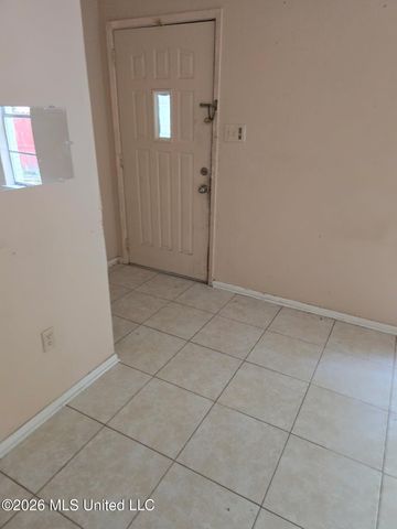 916 E Birch Drive, Gulfport, MS 39503