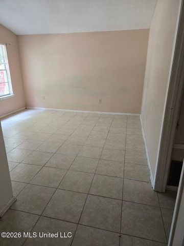 916 E Birch Drive, Gulfport, MS 39503