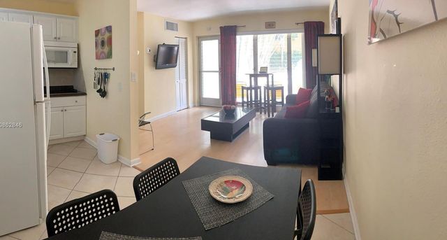 77 HENDRICKS Isle 3, Fort Lauderdale, FL 33301