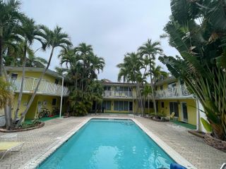 77 HENDRICKS Isle 3, Fort Lauderdale, FL 33301