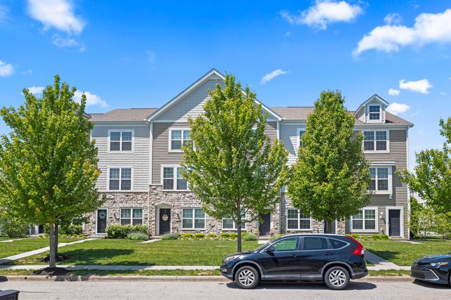 305 Laurel Creek Street, Pickerington, OH 43147