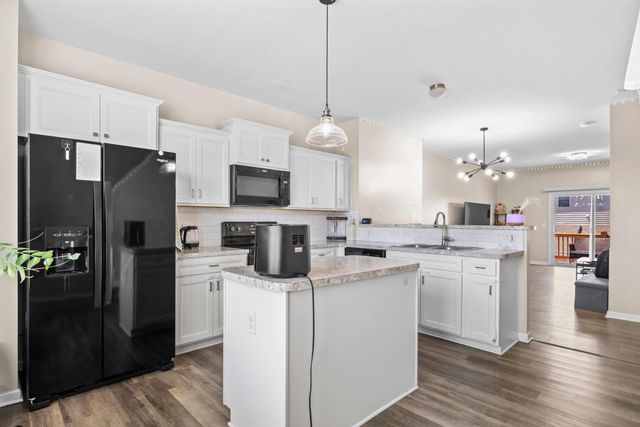 305 Laurel Creek Street, Pickerington, OH 43147