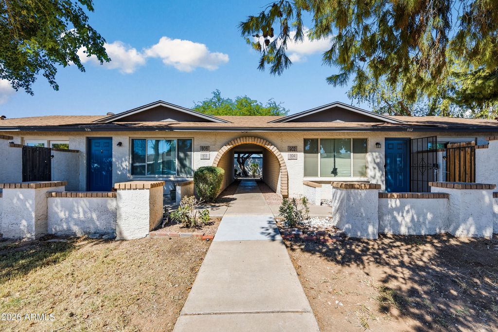 904 W Malibu Drive, Tempe, AZ 85282