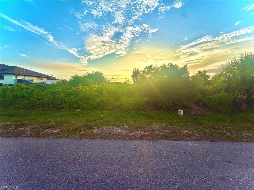 1015 Lee AVE, LEHIGH ACRES, FL 33972 — exterior