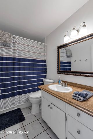 5225 E 5th Street, Tucson, AZ 85711