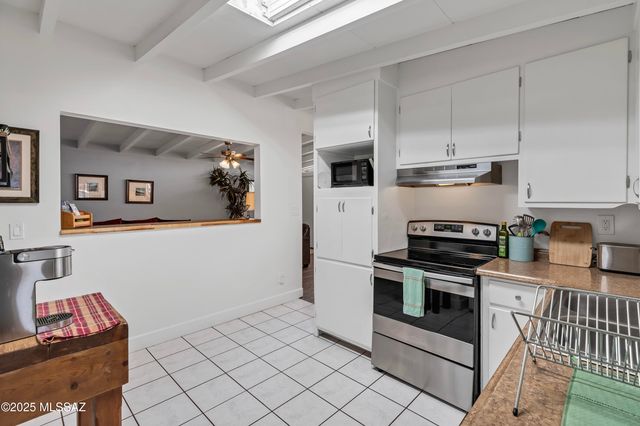 5225 E 5th Street, Tucson, AZ 85711