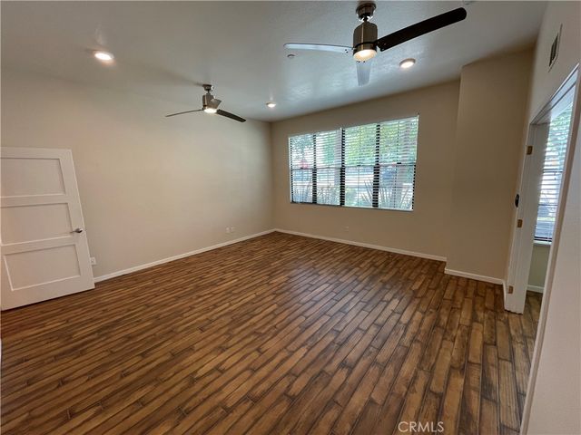 501 W Maple Avenue, Orange, CA 92868