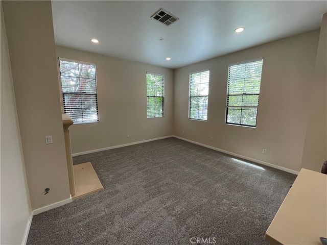 501 W Maple Avenue, Orange, CA 92868
