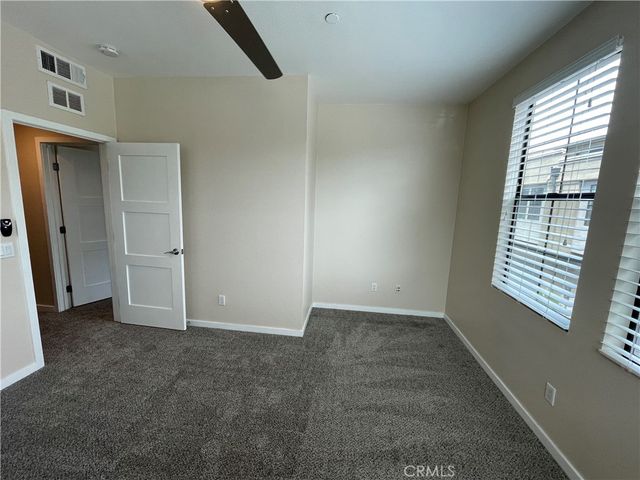 501 W Maple Avenue, Orange, CA 92868