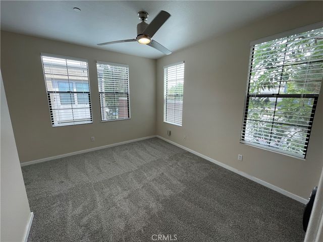 501 W Maple Avenue, Orange, CA 92868