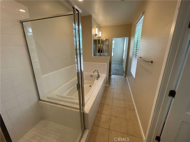 501 W Maple Avenue, Orange, CA 92868
