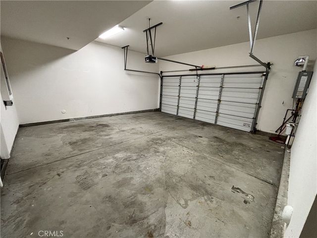 501 W Maple Avenue, Orange, CA 92868