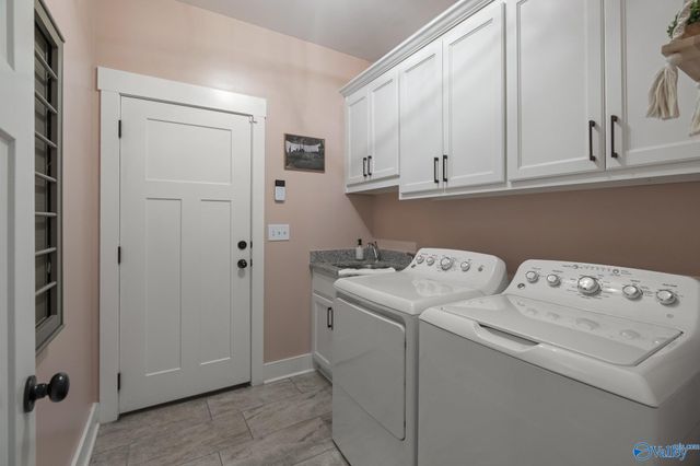 4 Notting Hill Place SE, Gurley, AL 35748