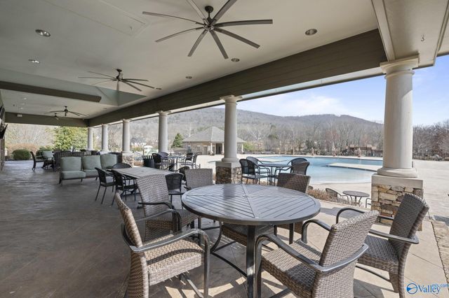 4 Notting Hill Place SE, Gurley, AL 35748