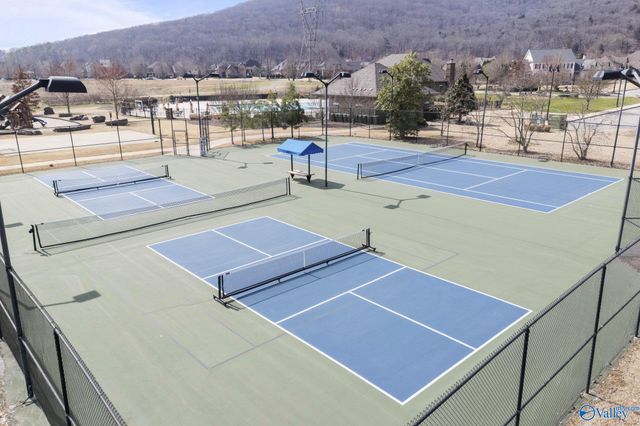 4 Notting Hill Place SE, Gurley, AL 35748