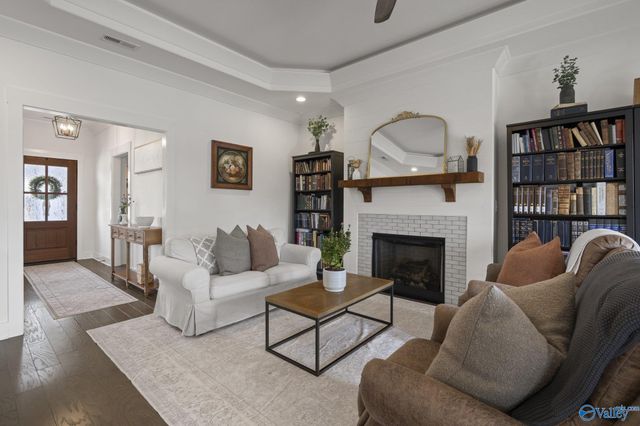 4 Notting Hill Place SE, Gurley, AL 35748