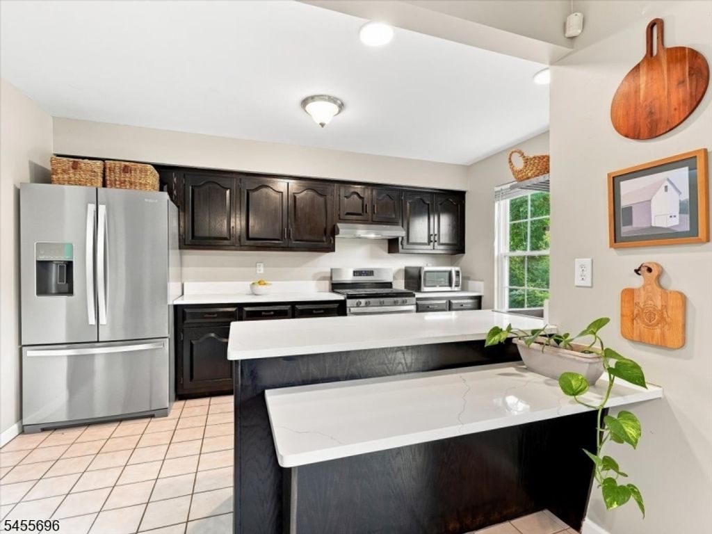 74 Freemont Ct, Franklin Twp., NJ 08873 — photo 3