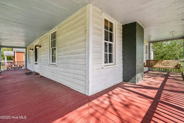 107 Church Street E, Elm City, NC 27822
