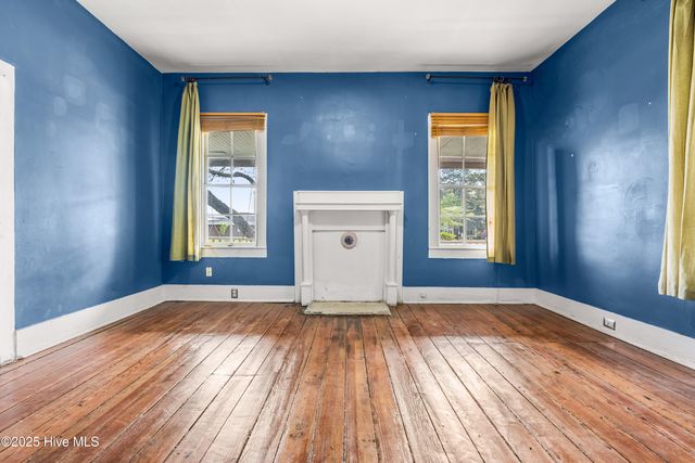 107 Church Street E, Elm City, NC 27822