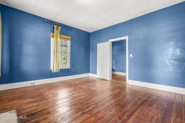 107 Church Street E, Elm City, NC 27822