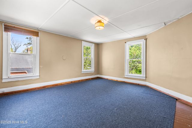 107 Church Street E, Elm City, NC 27822