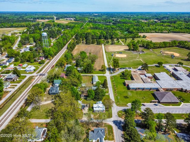 107 Church Street E, Elm City, NC 27822