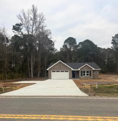 2147 Bloomville Highway, Manning, SC 29102