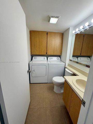 528 Green Springs Pl 528, West Palm Beach, FL 33409