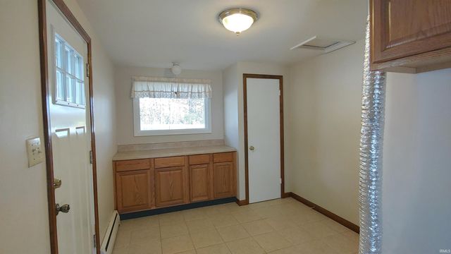 217 W WASHINGTON CENTER Road, Fort Wayne, IN 46825