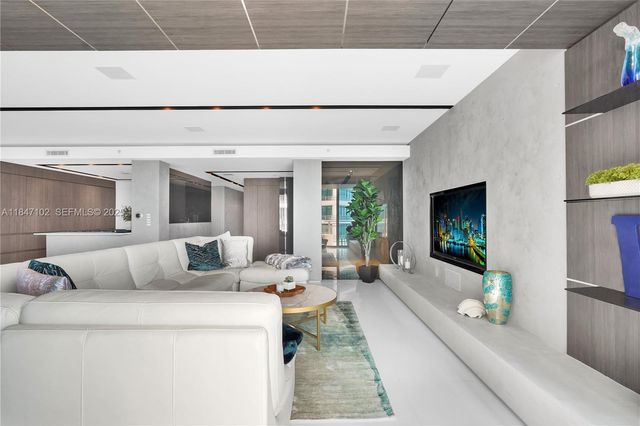 3535 S Ocean Drive 2104, Hollywood, FL 33019
