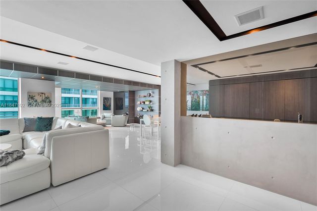 3535 S Ocean Drive 2104, Hollywood, FL 33019