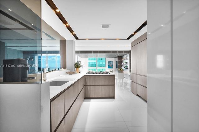 3535 S Ocean Drive 2104, Hollywood, FL 33019